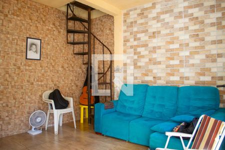 Sala de casa à venda com 3 quartos, 80m² em Cristal, Porto Alegre