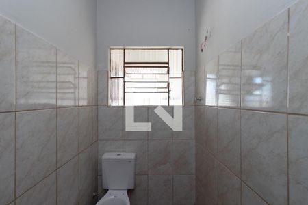 Banheiro 1 de casa à venda com 8 quartos, 593m² em Vila Leonor, São Paulo