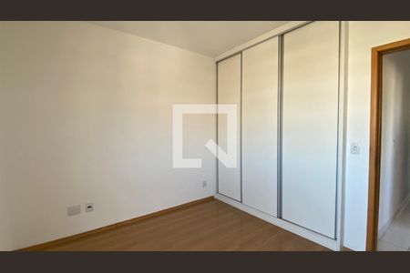 Quarto Suíte de apartamento à venda com 3 quartos, 81m² em Jardim América, Belo Horizonte