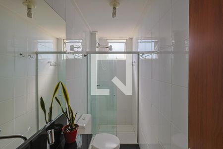 Banheiro de apartamento à venda com 3 quartos, 81m² em Jardim America, Belo Horizonte