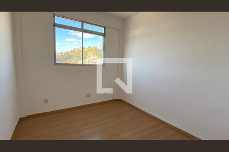Quarto 2 de apartamento à venda com 3 quartos, 81m² em Jardim América, Belo Horizonte
