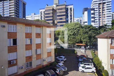 Quarto 1 - Vista de apartamento para alugar com 2 quartos, 65m² em Bela Vista, Porto Alegre
