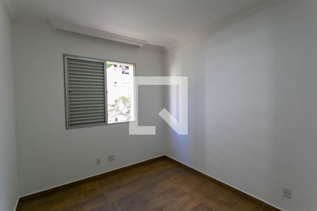 Quarto 1 de apartamento para alugar com 3 quartos, 186m² em Buritis, Belo Horizonte