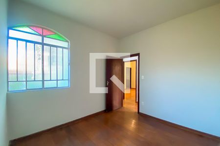 Quarto 2 de casa à venda com 3 quartos, 360m² em Novo Horizonte, Betim