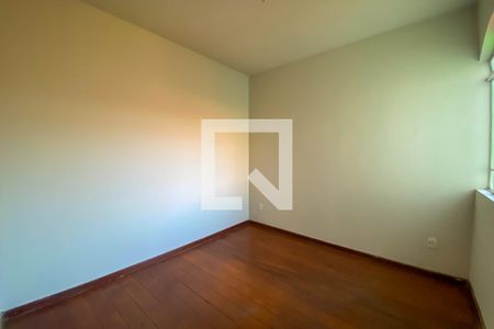 Quarto 2 de casa à venda com 3 quartos, 360m² em Novo Horizonte, Betim