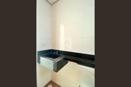 Suíte - Banheiro do Quarto 1 de apartamento à venda com 2 quartos, 65m² em Jardim Utinga, Santo André