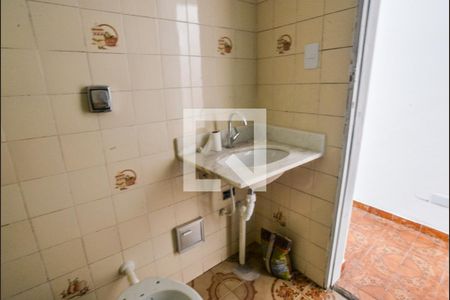 Lavabo de casa para alugar com 4 quartos, 159m² em Parque Gerassi, Santo André