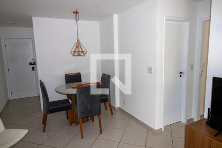 Sala de apartamento à venda com 2 quartos, 70m² em Jacarepaguá, Rio de Janeiro