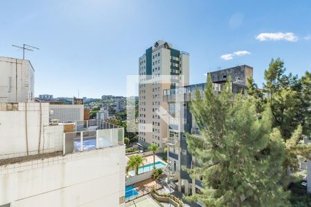 Sala 2 de apartamento à venda com 3 quartos, 78m² em Buritis, Belo Horizonte