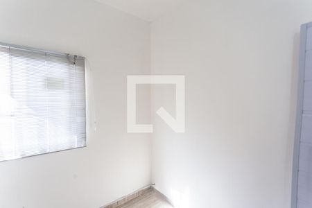 Quarto 2 de casa de condomínio para alugar com 2 quartos, 35m² em Nova Vista, Belo Horizonte