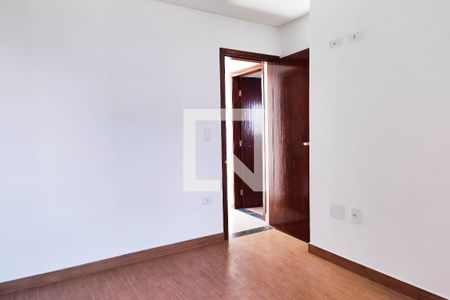 Suite de apartamento para alugar com 2 quartos, 94m² em Vila Camilopolis, Santo André