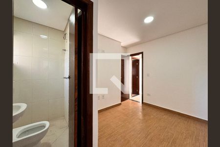 Suite de apartamento para alugar com 2 quartos, 94m² em Vila Camilopolis, Santo André