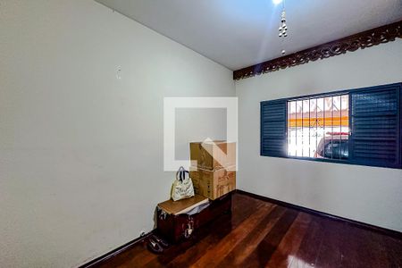 Quarto 1 de casa para alugar com 2 quartos, 80m² em Jardim da Gloria, São Paulo