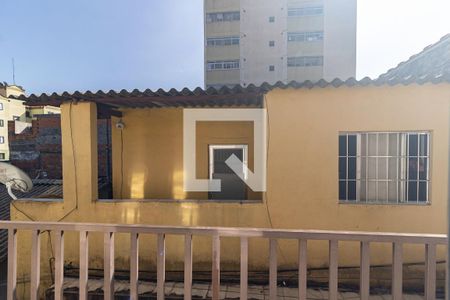 Vista do Quarto de casa para alugar com 1 quarto, 32m² em Vila Santo Estefano, São Paulo