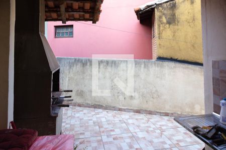 Casa à venda com 200m², 3 quartos e 6 vagas Casa à venda com 200m², 3 quartos e 6 vagasÁrea Gourmet e Área de Serviço