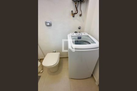 Banheiro de apartamento para alugar com 1 quarto, 70m² em Copacabana, Rio de Janeiro