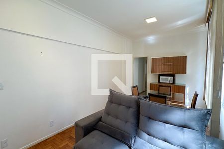 Sala de apartamento para alugar com 1 quarto, 70m² em Copacabana, Rio de Janeiro