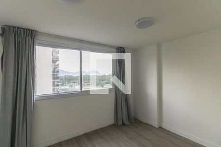 Suíte  de apartamento à venda com 3 quartos, 115m² em Barra da Tijuca, Rio de Janeiro