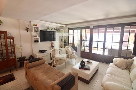 Sala de casa de condomínio à venda com 4 quartos, 197m² em Barra da Tijuca, Rio de Janeiro