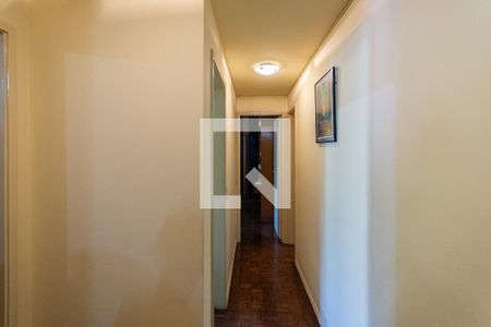 Corredor de apartamento à venda com 3 quartos, 128m² em Vila Isabel, Rio de Janeiro
