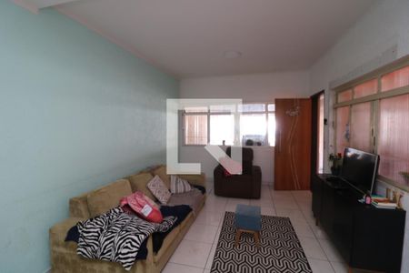 Sala de casa para alugar com 3 quartos, 250m² em Jardim Santa Terezinha (zona Leste), São Paulo