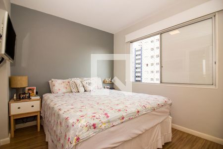 Suíte  de apartamento à venda com 3 quartos, 80m² em Perdizes, São Paulo