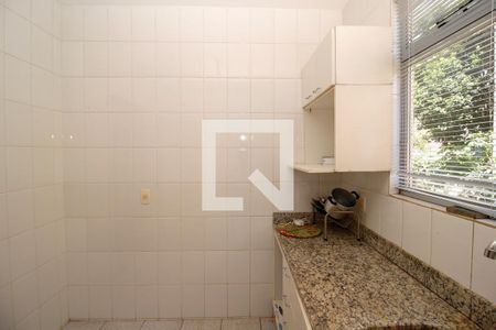 Cozinha  de apartamento à venda com 2 quartos, 75m² em Buritis, Belo Horizonte