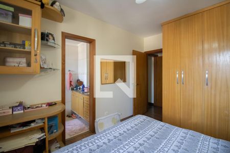 Apartamento à venda com 168m², 4 quartos e 2 vagas Apartamento à venda com 168m², 4 quartos e 2 vagasSuíte 2