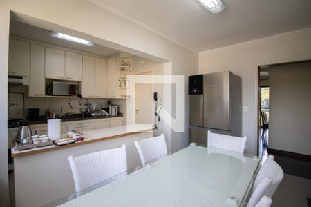 Apartamento à venda com 168m², 4 quartos e 2 vagas Apartamento à venda com 168m², 4 quartos e 2 vagasCopa