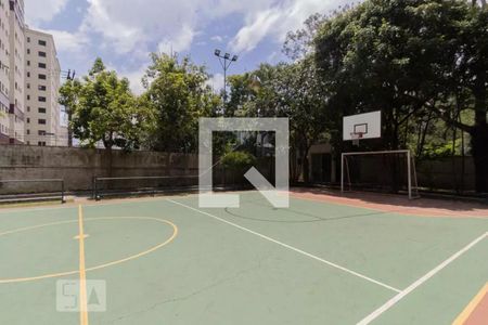 Apartamento à venda com 168m², 4 quartos e 2 vagas Apartamento à venda com 168m², 4 quartos e 2 vagasÁrea Comum