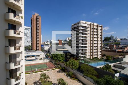 Apartamento à venda com 168m², 4 quartos e 2 vagas Apartamento à venda com 168m², 4 quartos e 2 vagasVista da Varanda
