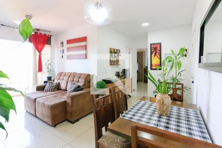 Sala de apartamento para alugar com 2 quartos, 65m² em Jardim Ester, São Paulo