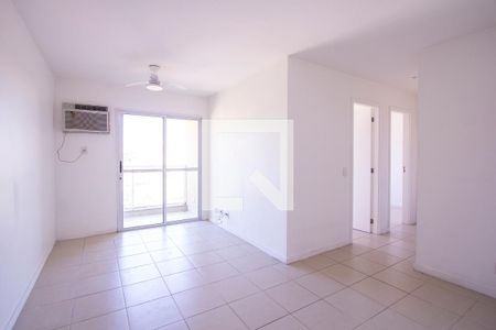 Sala de apartamento para alugar com 3 quartos, 63m² em Fátima, Niterói