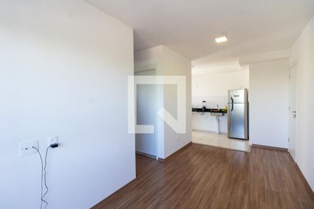 Sala de apartamento para alugar com 2 quartos, 47m² em Piratininga, Osasco