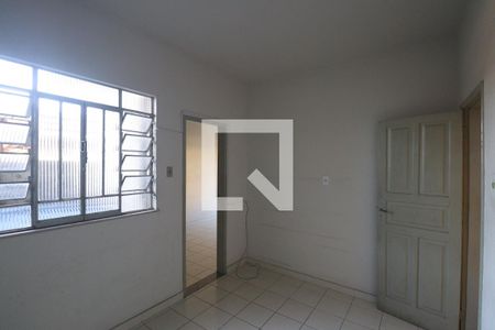 Quarto 1 de casa para alugar com 2 quartos, 55m² em Porto Novo, São Gonçalo