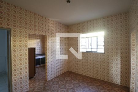 Sala de casa para alugar com 2 quartos, 55m² em Porto Novo, São Gonçalo