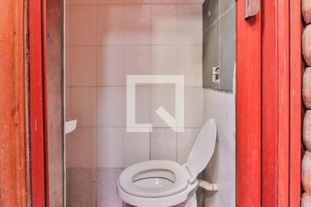 Banheiro de casa de condomínio à venda com 9 quartos, 170m² em Vila Nova Conceição, São Paulo