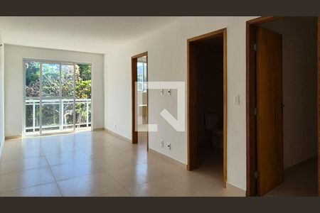 Sala de apartamento à venda com 2 quartos, 60m² em Vargem Grande, Rio de Janeiro