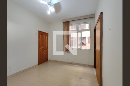 Sala de apartamento para alugar com 1 quarto, 38m² em Tijuca, Rio de Janeiro