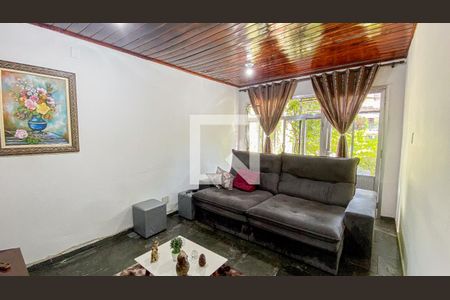 Sala de casa à venda com 2 quartos, 250m² em Vila Pires, Santo André