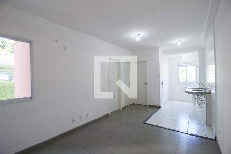 Sala de apartamento para alugar com 2 quartos, 42m² em Jardim Ipê, Sorocaba