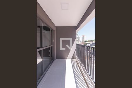 Varanda de kitnet/studio para alugar com 1 quarto, 27m² em Vila Guarani (z Sul), São Paulo