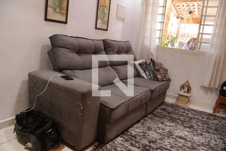 Sala  de casa de condomínio à venda com 2 quartos, 111m² em Jardim Adriana, Guarulhos