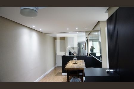 Sala de apartamento para alugar com 2 quartos, 70m² em Camorim, Rio de Janeiro