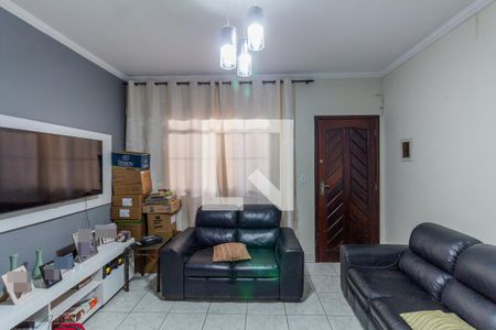 Casa à venda com 94m², 3 quartos e 3 vagasSala 