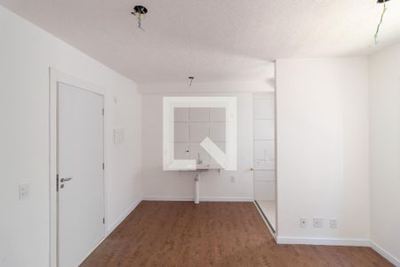 Sala de apartamento para alugar com 2 quartos, 36m² em Usina Piratininga, São Paulo