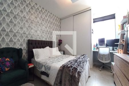 Quarto  de apartamento à venda com 1 quarto, 40m² em Cambui, Campinas