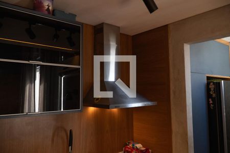 Cozinha de apartamento à venda com 1 quarto, 89m² em Vila Suzana, São Paulo