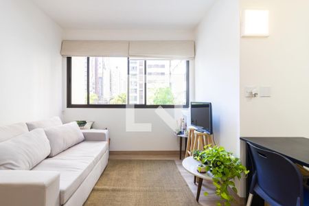 Sala de apartamento para alugar com 1 quarto, 36m² em Indianópolis, São Paulo