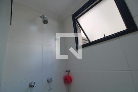Chuveiro banheiro da suíte de apartamento à venda com 3 quartos, 75m² em Jardim Umuarama, São Paulo